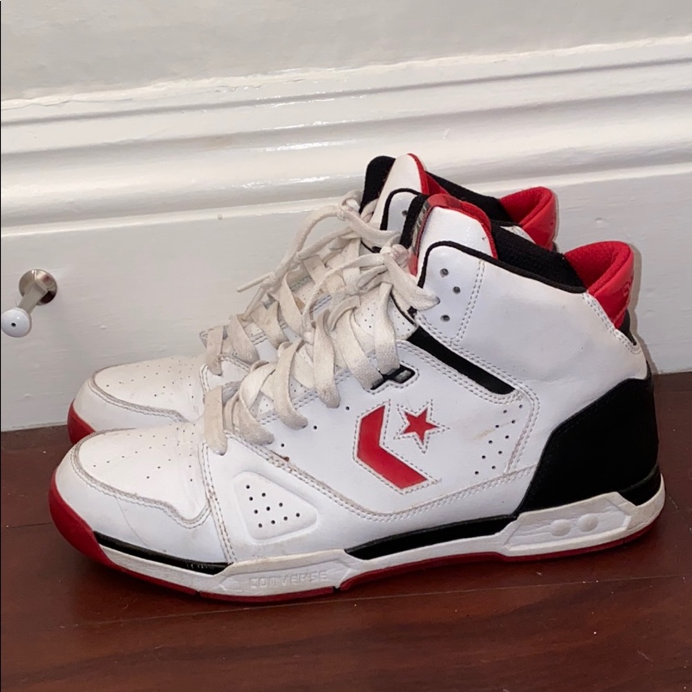 Converse Evo